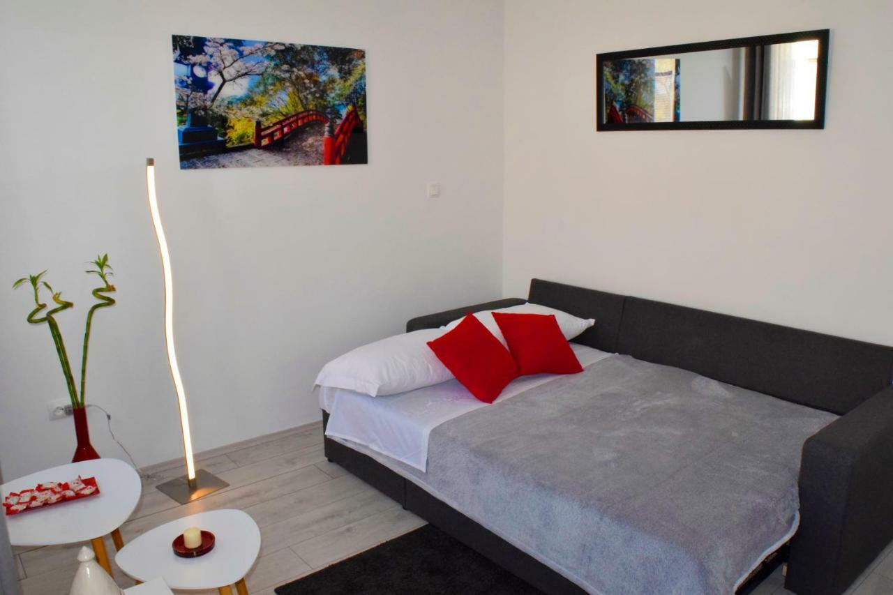 Tnt Apartment ซาดาร์ ภายนอก รูปภาพ